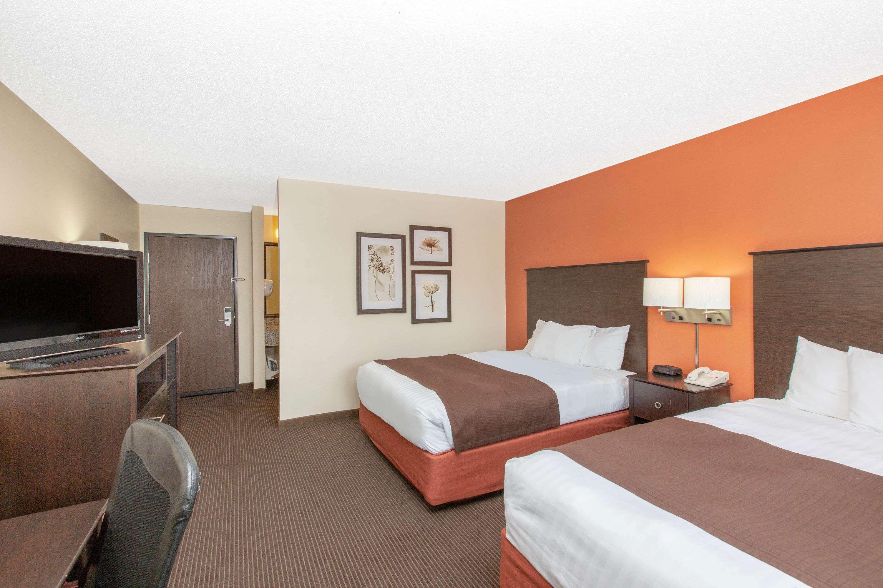 Americinn By Wyndham Ottumwa Eksteriør bilde