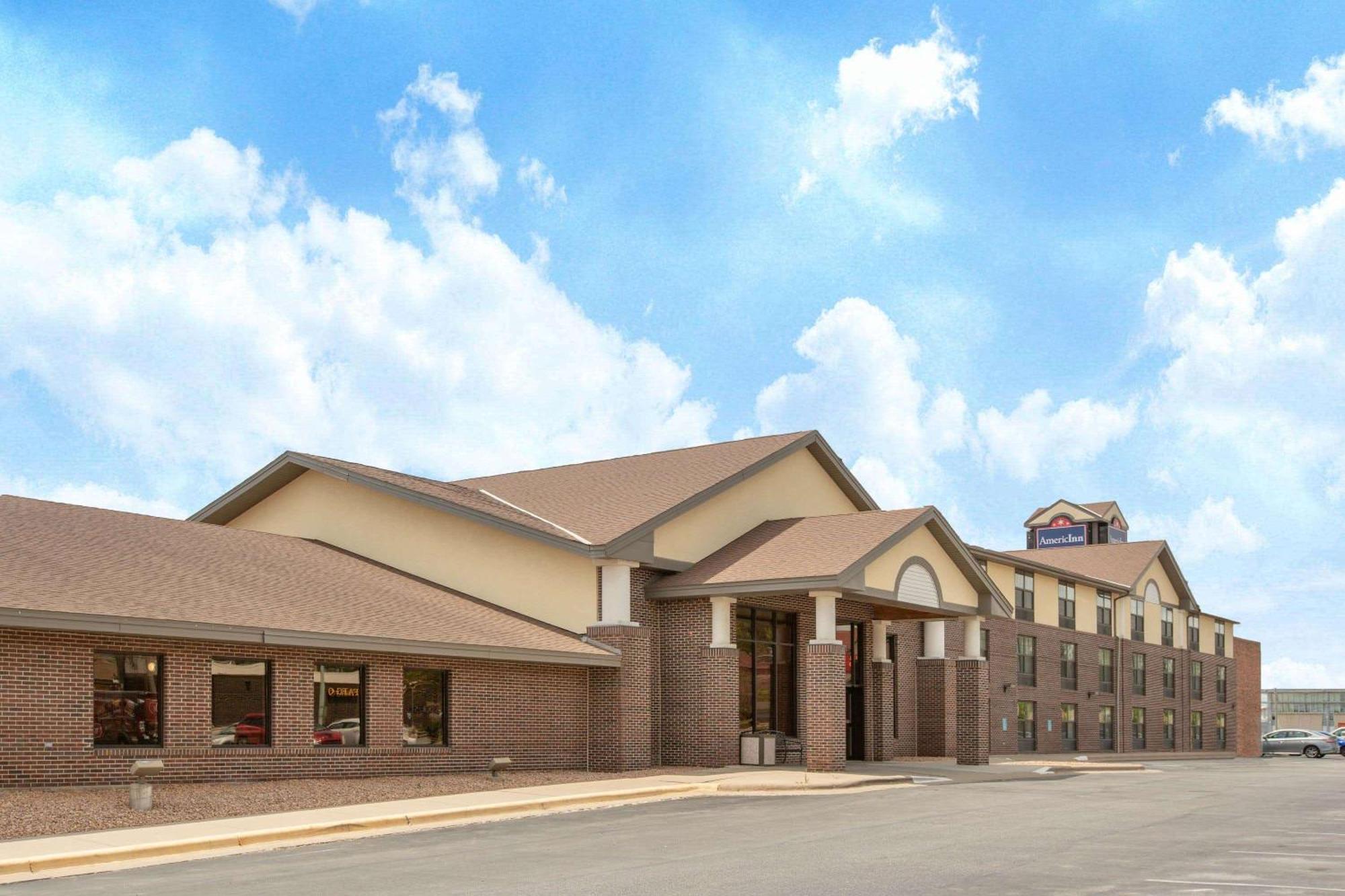 Americinn By Wyndham Ottumwa Eksteriør bilde